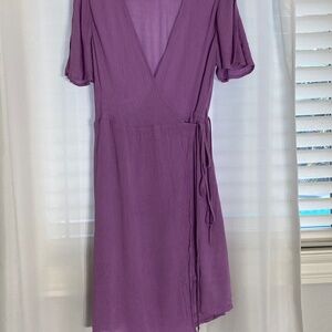 Lulus Rise to the occasion wrap midi dress lavender size large